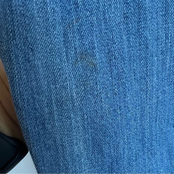 American Eagle Hi-Rise Tom Girl Super Distressed Extra Long 6 XLong - Picture 13 of 13